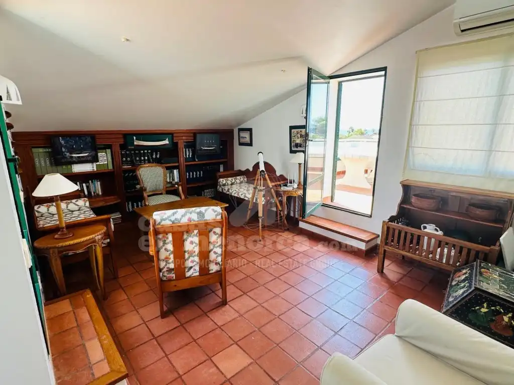 Sala de estar de Casa o chalet en venta en Ciutadella de Menorca con Jardín privado