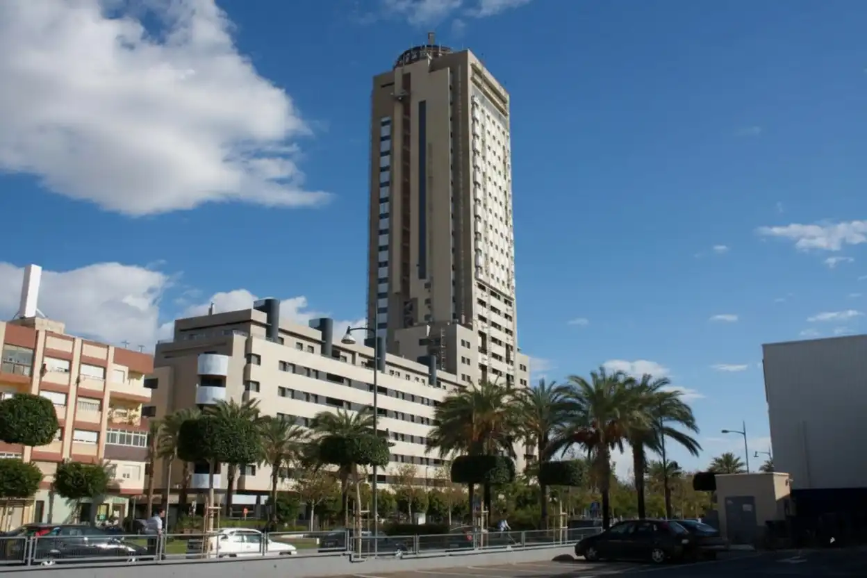 Oficina amb ascensor en venda a Bulevar de el Ejido