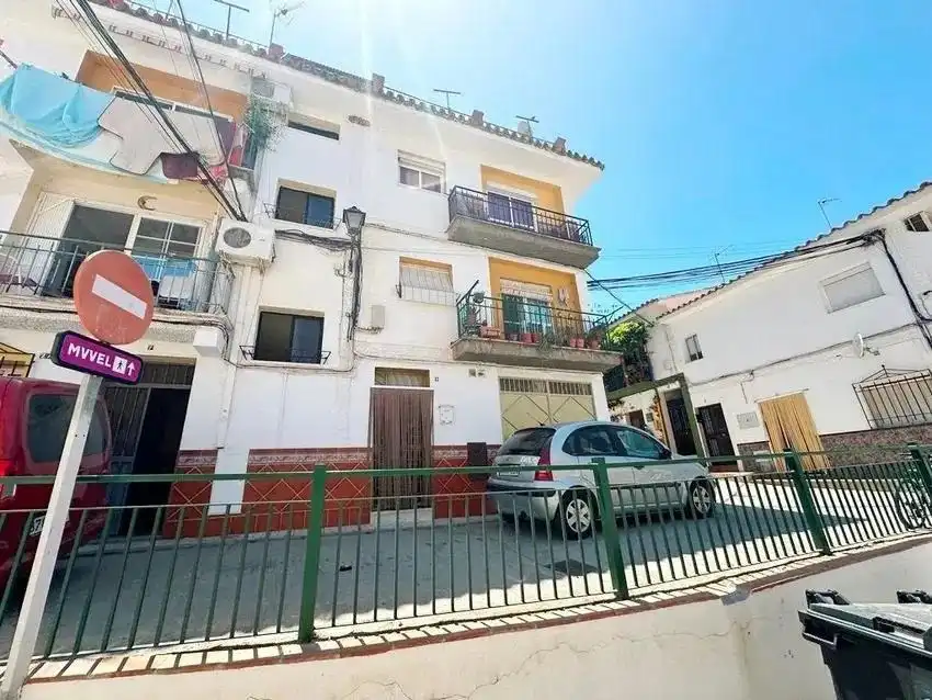 Vista exterior de Piso en venta en Vélez-Málaga