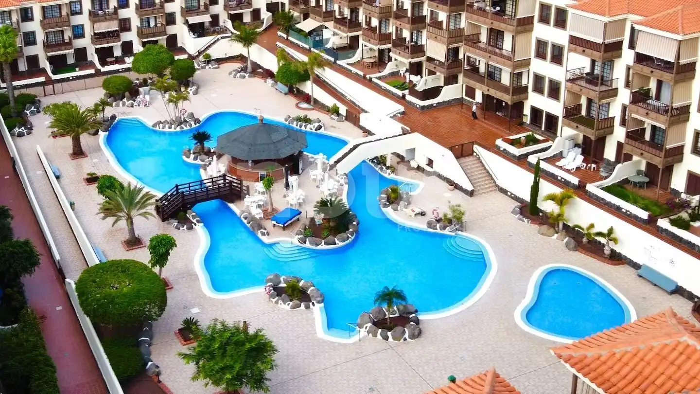 Apartment mit Pool zum Verkauf in Costa del Silencio