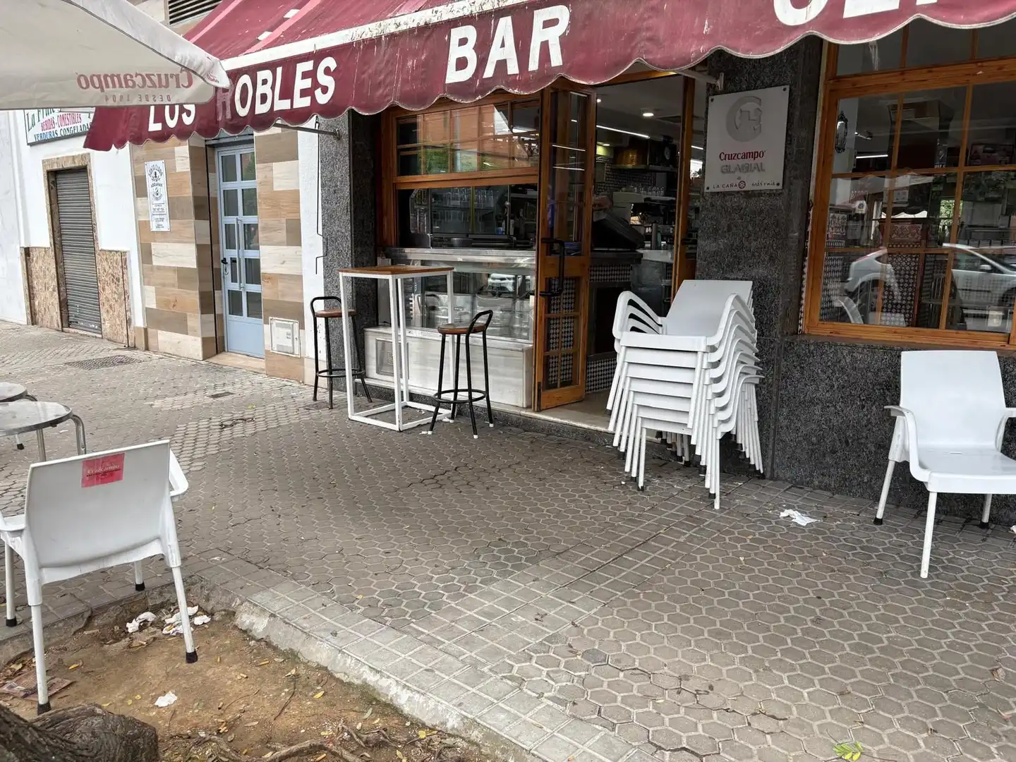 Local en venta en Sevilla