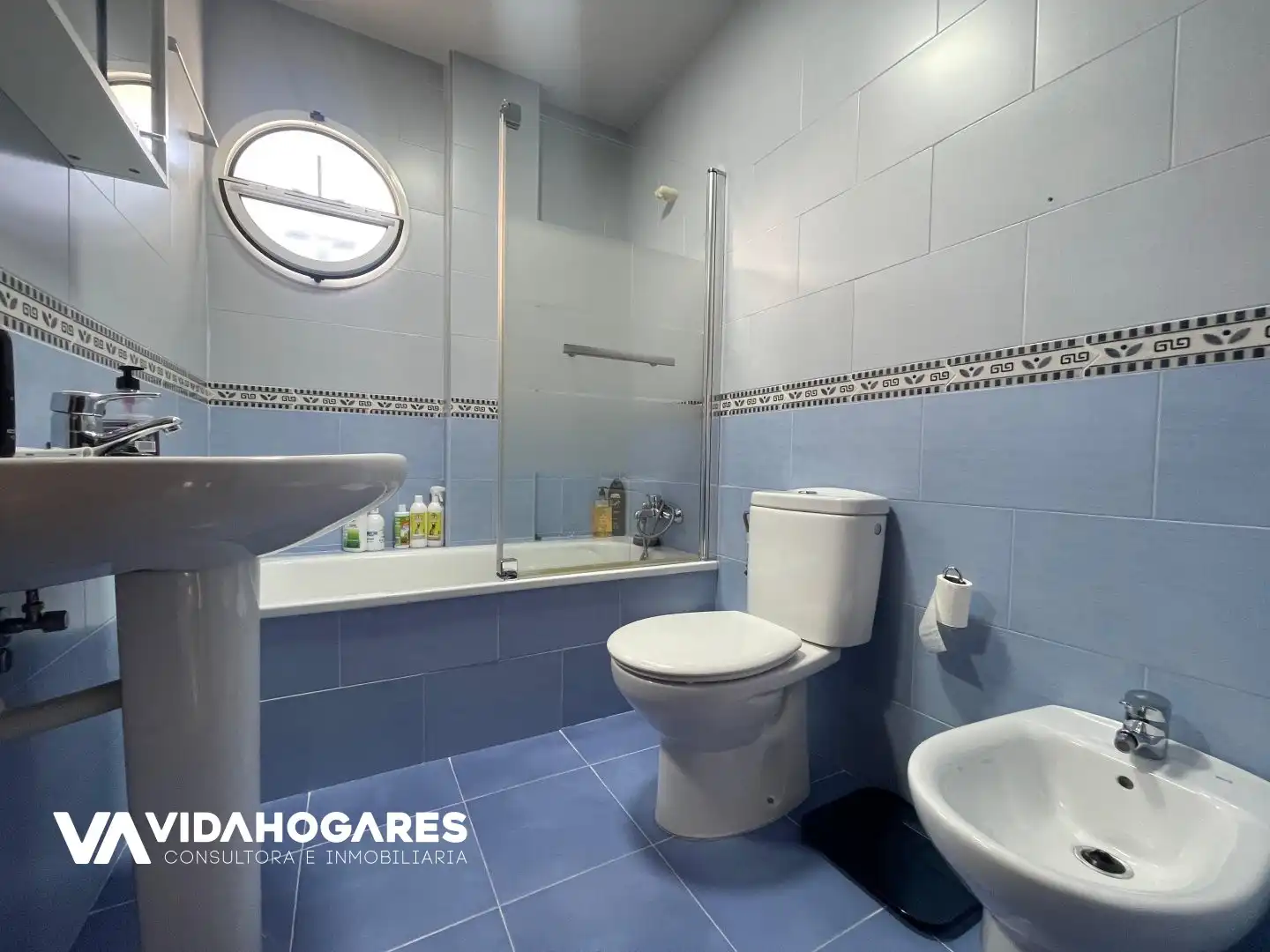 Bathroom of Detached homes for sale in Rota
