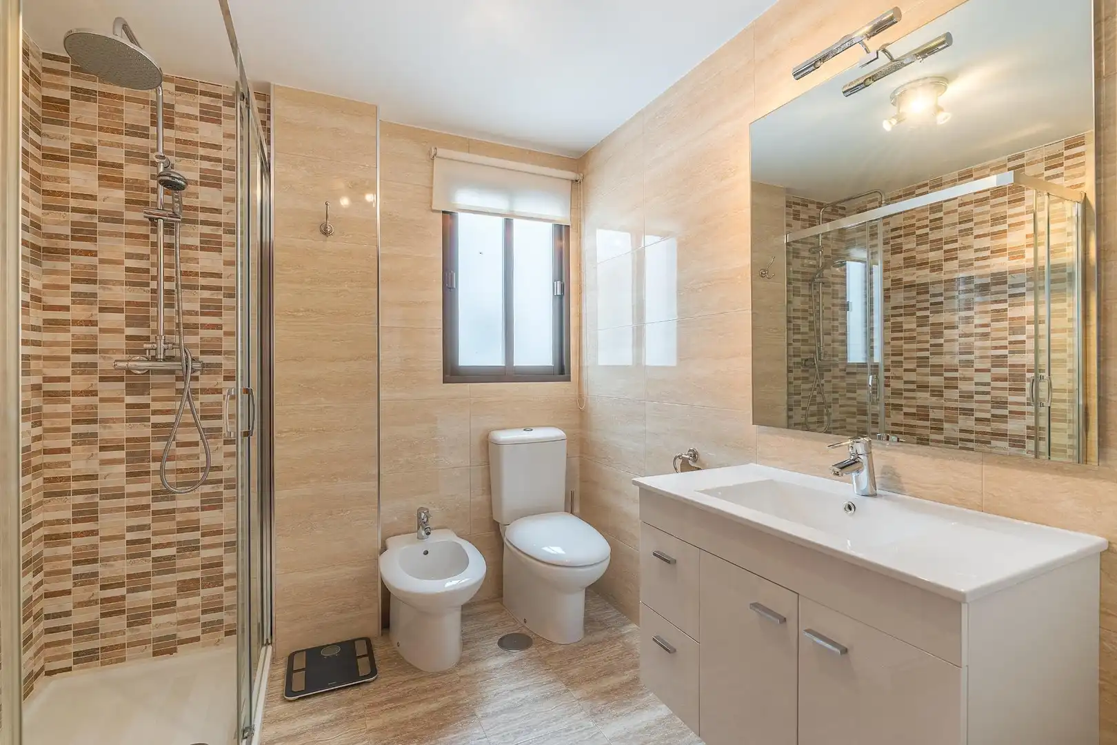 Flat with lift for sale in Beiro, imagen 24