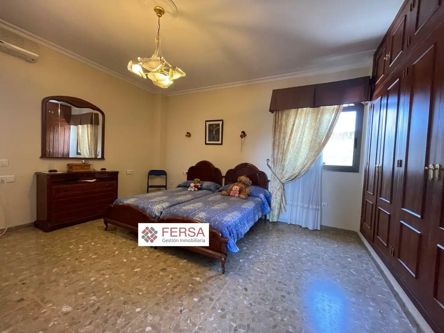 Dormitori de Casa o xalet en venda en El Puerto de Santa María amb Aire condicionat, Calefacció i Jardí privat