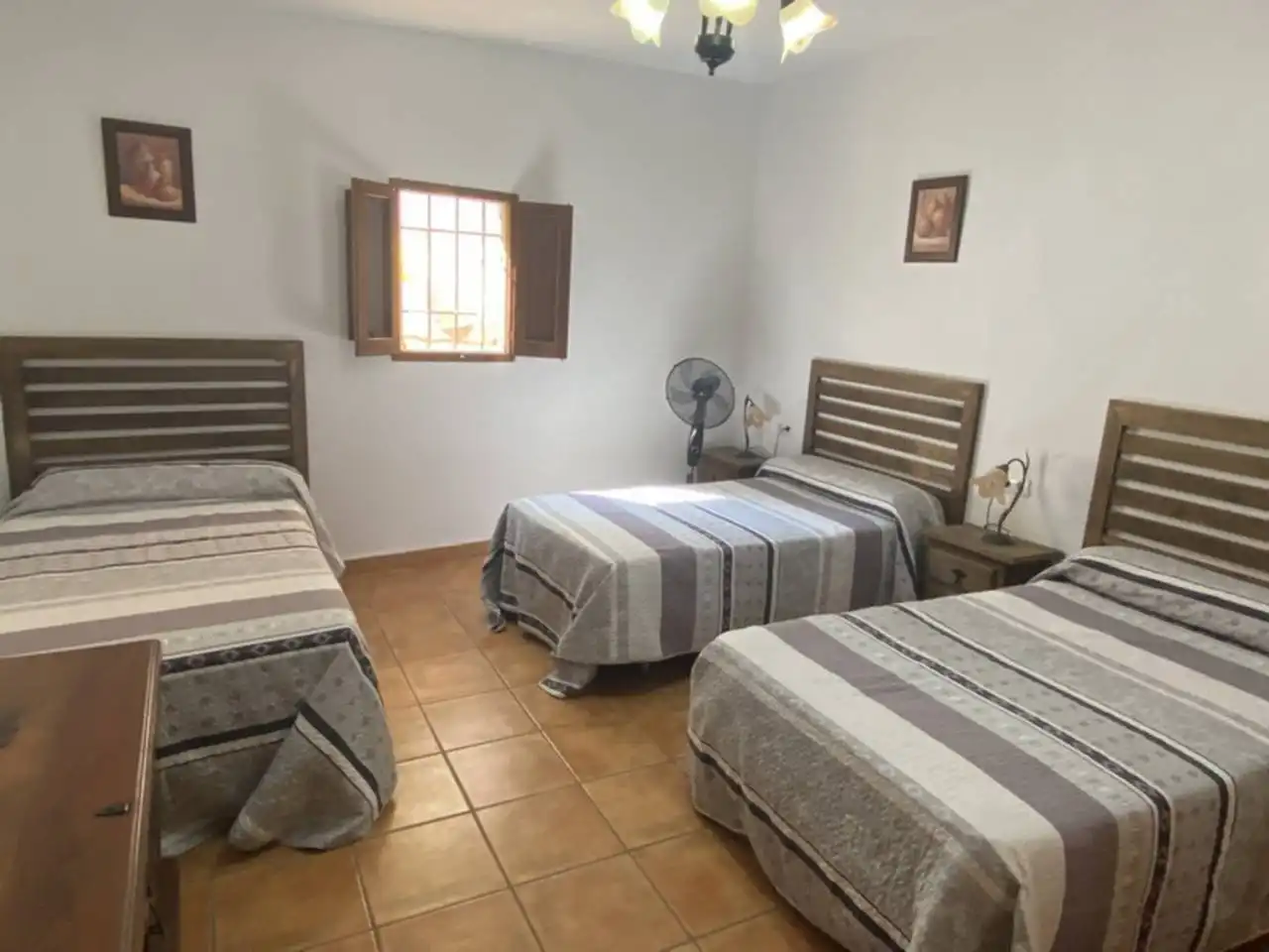 Schlafzimmer von Country house zum Verkauf in Torrenueva Costa mit Privatgarten, Terrasse und Schwimmbad