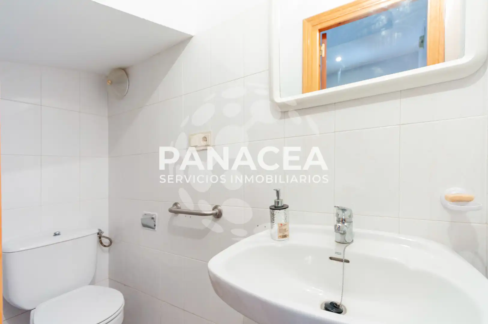 Baño de Casa o chalet en venta en Nevada con Terraza, Amueblado y Lavadora