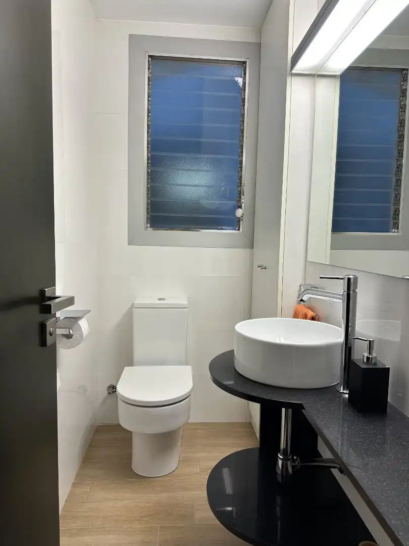 Bany de Pis de lloguer en Barcelona amb Aire condicionat, Calefacció i Parquet
