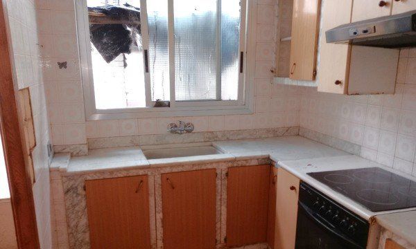 Cuina de Pis en venda en Montroy amb Alarma