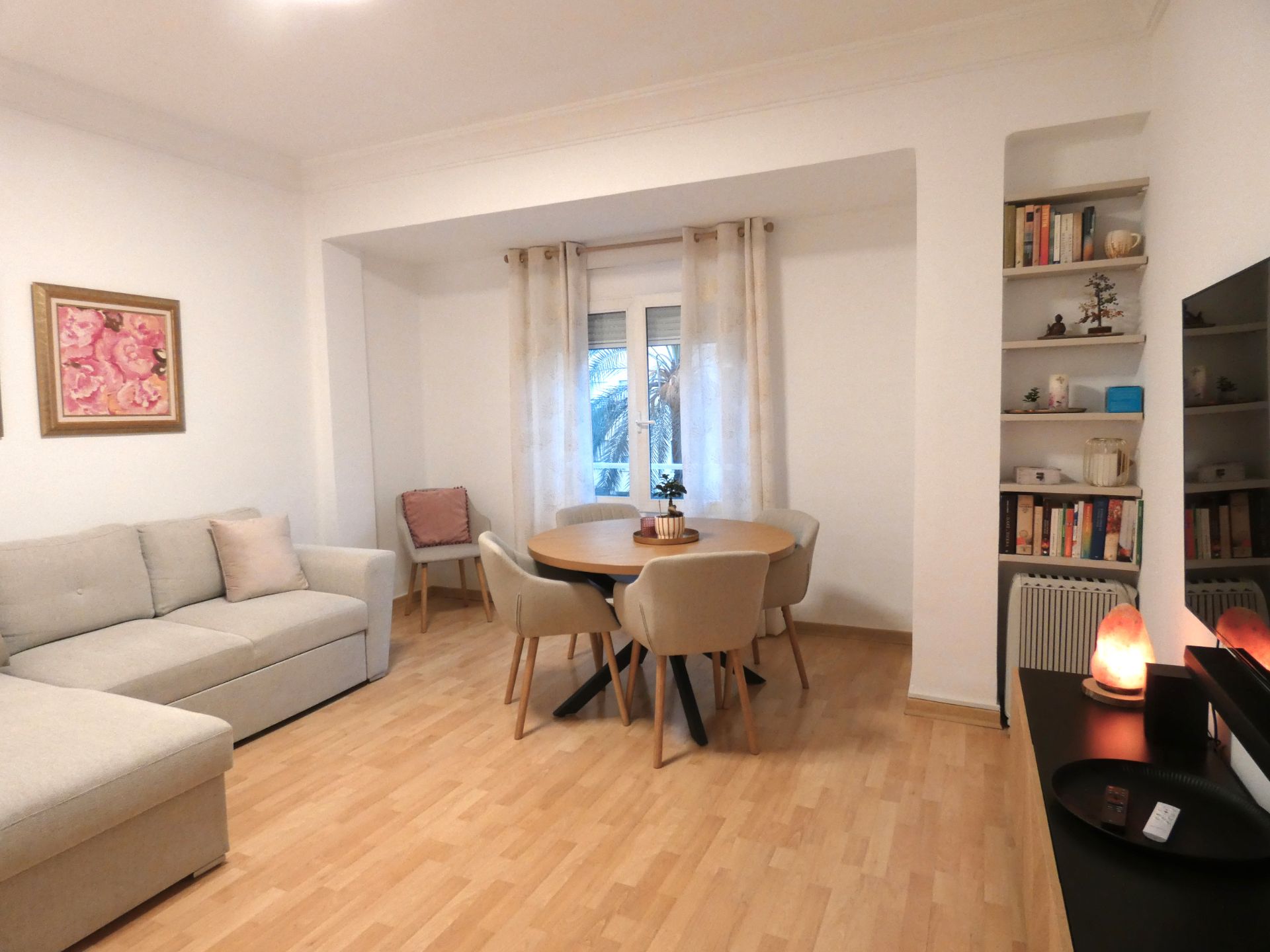 Bedroom of Flat for sale in  Valencia Capital  with Air Conditioner, Heating and Private garden