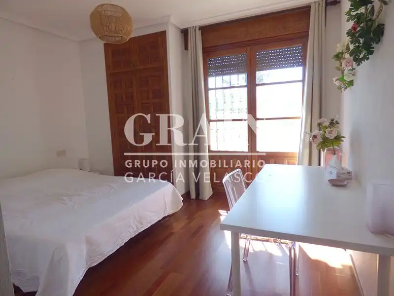 Bedroom of Houses for sale in Albacete  with Air Conditioner, Heating and Private garden
