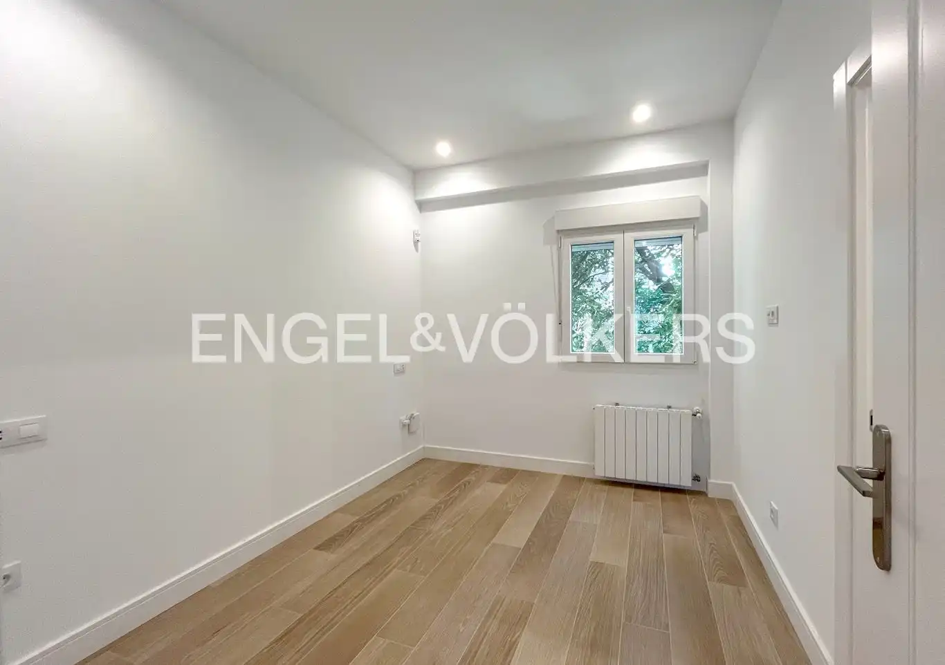 Bedroom of Flat for rent in Arganzuela