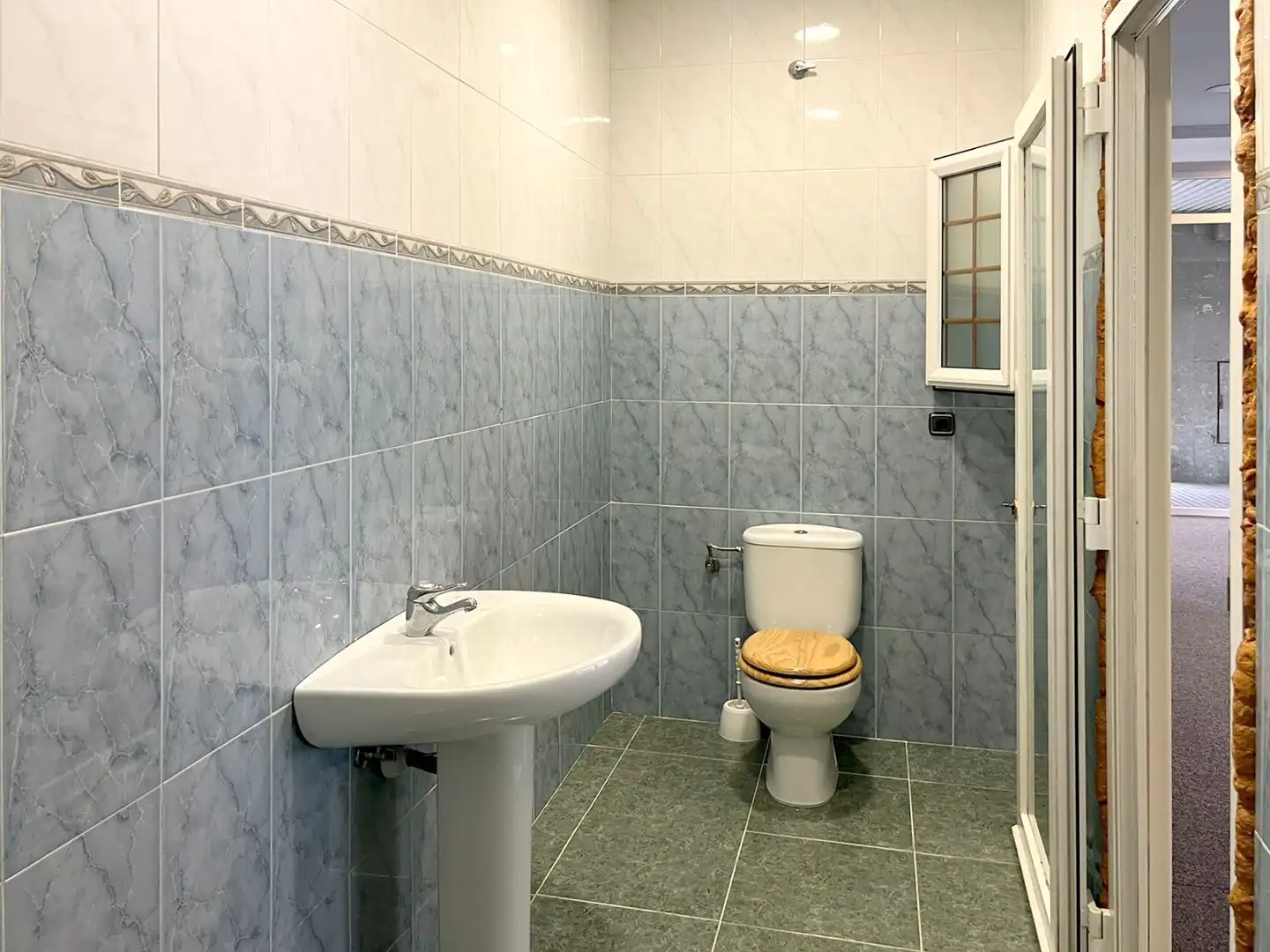 Badezimmer von Geschaftsraum zum Verkauf in Orio