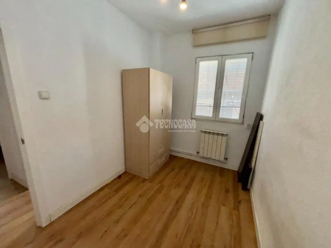 Habitación de Piso en venta en Móstoles con Aire acondicionado y Calefacción
