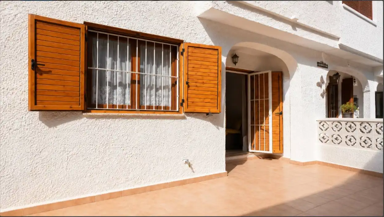 Vista exterior de Dúplex en venda en Orihuela amb Terrassa i Moblat