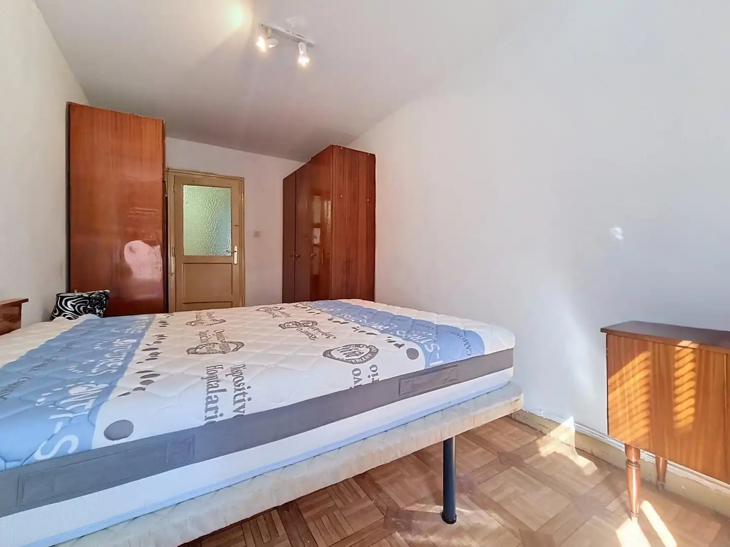 Bedroom of Flat for sale in Madrid  with Balcony