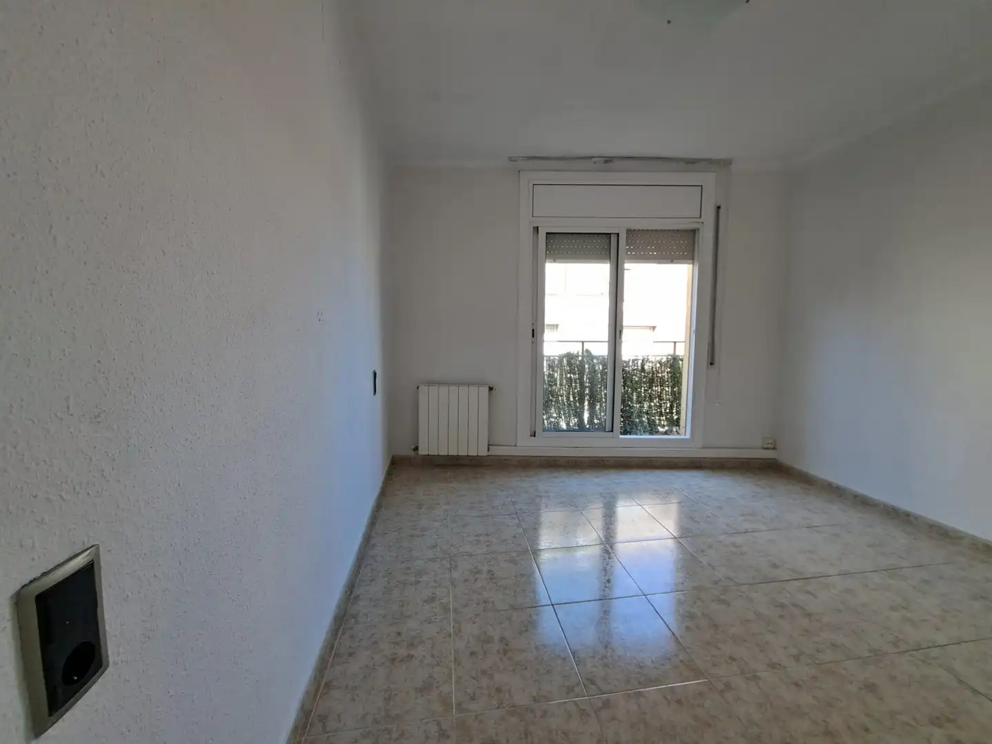 Schlafzimmer von Dachboden zum Verkauf in Badalona mit Klimaanlage, Heizung und Terrasse