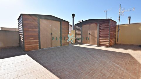 TRÍPLEX CON SOLÁRIUM MUY CERCANO A SERVICIOS