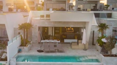 Descubra esta espectacular villa independiente de lujo en Ciudad Quesada, una propiedad diseñada para quienes buscan exclusividad,, imatge 3