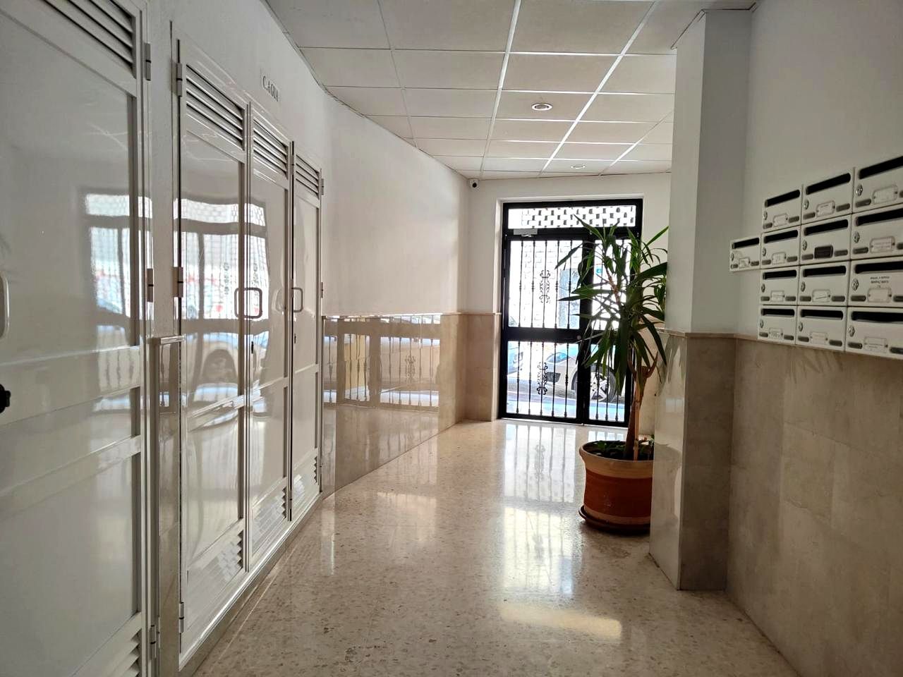 Flat for sale in Alhaurín de la Torre  with Air Conditioner, Terrace and Storage room