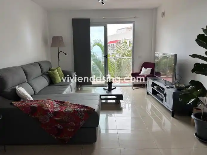 Flat for sale in Calle la Gorvorana, Longuera - Toscal