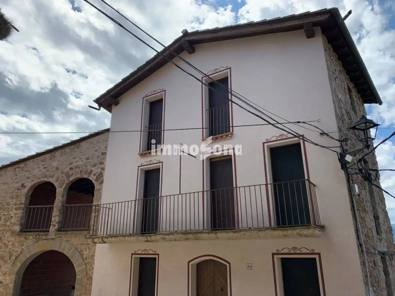 Exterior view of Houses for sale in La Vall d'en Bas  with Private garden