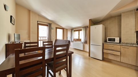 Foto 2 de Piso en venta en Soldeu - Incles, Canillo