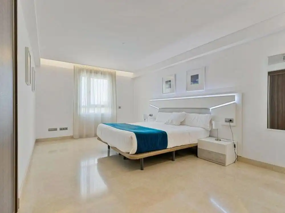 Penthouse with pool for sale in San Pedro de Alcántara, imagen 7