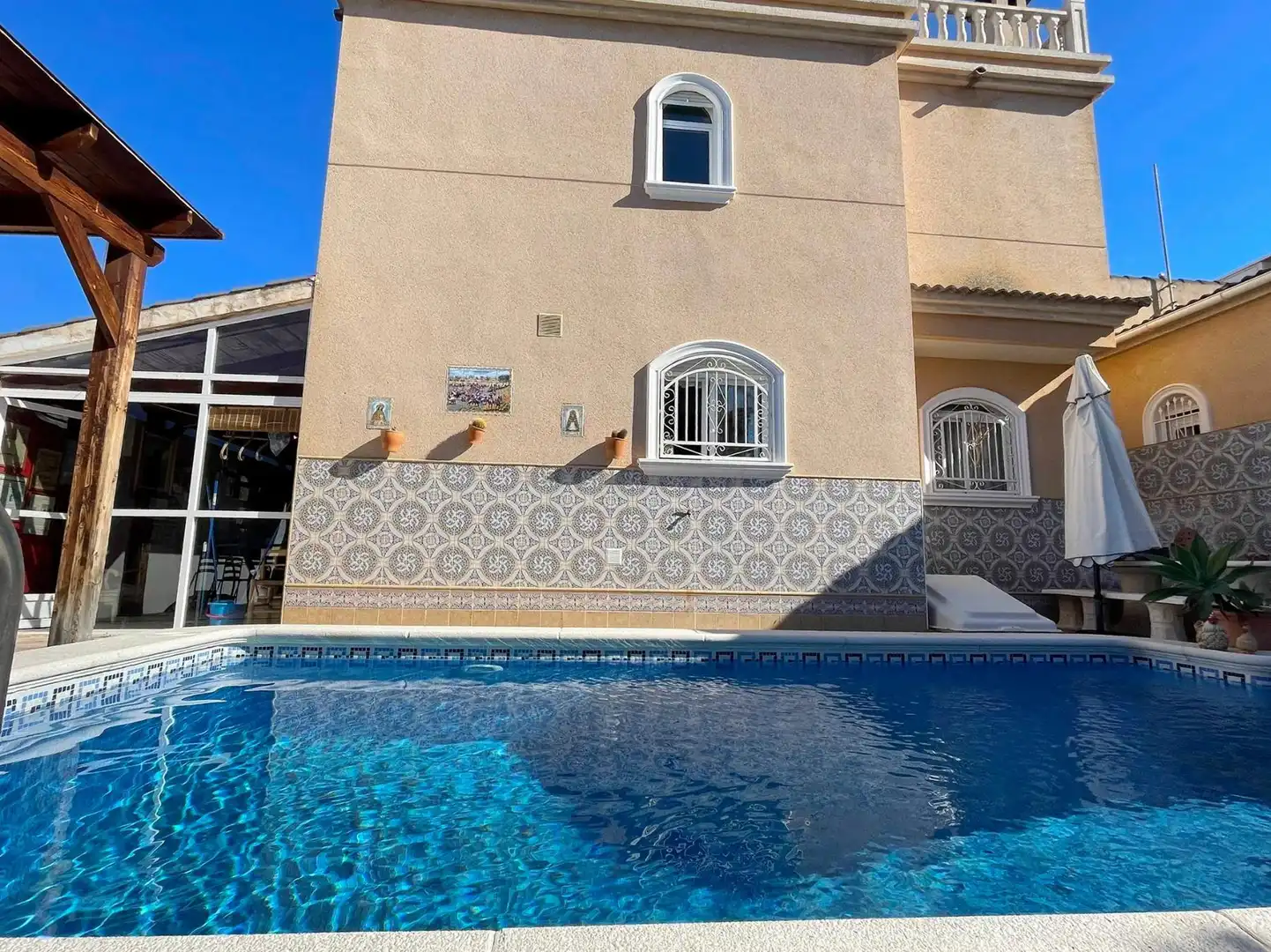 Piscina de Casa o chalet en venta en Torrevieja con Aire acondicionado, Calefacción y Terraza