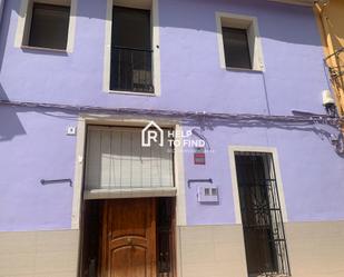 Vista exterior de Casa o xalet en venda en Palma de Gandia amb Aire condicionat, Terrassa i Balcó