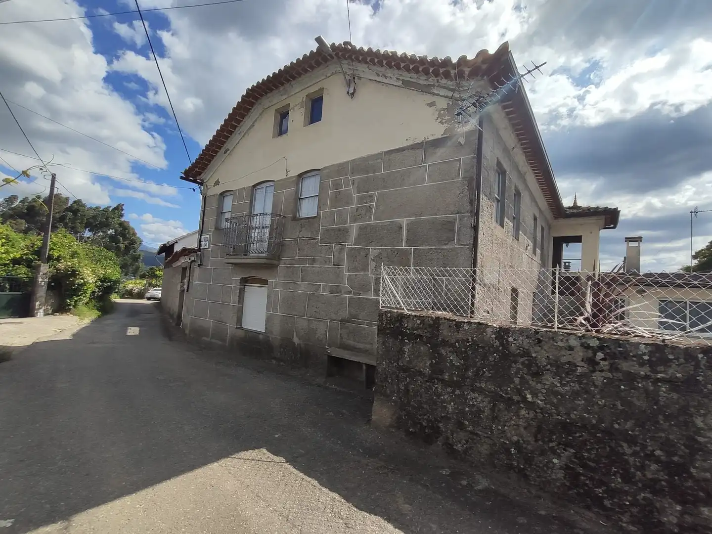 House with garden for sale in PO-400, imagen 2