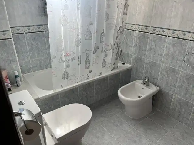 Bathroom of Flat for rent in Tarragona  with Heating, Furnished and Oven