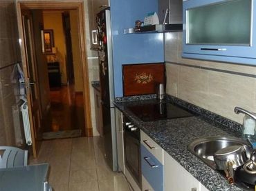 Appartamento con balcone in vendita a Centro