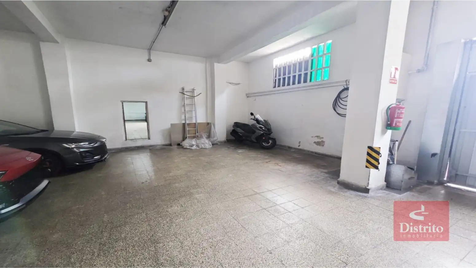 Garage zur Miete in Santander