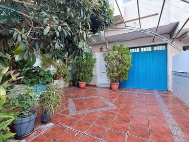 Dúplex amb balcó en venda a Calle RAFAEL ALBERTI