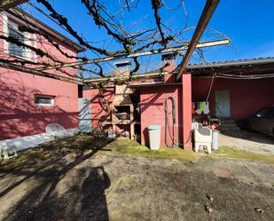 Jardí de Casa o xalet en venda en Lugo Capital amb Calefacció i Moblat