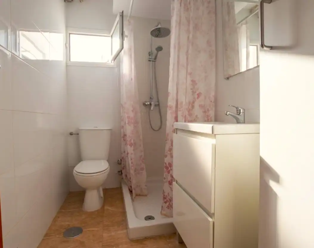 Baño de Ático en venta en Sevilla con Aire acondicionado, Calefacción y Terraza