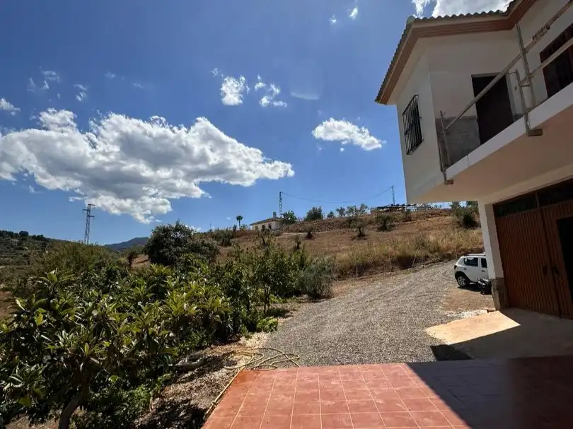 Houses for rent in Guaro  with Terrace and Balcony