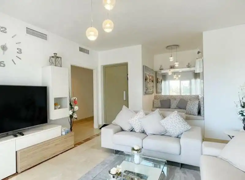Penthouse mit Terrasse zum Verkauf in Nueva Andalucía, imagen 4