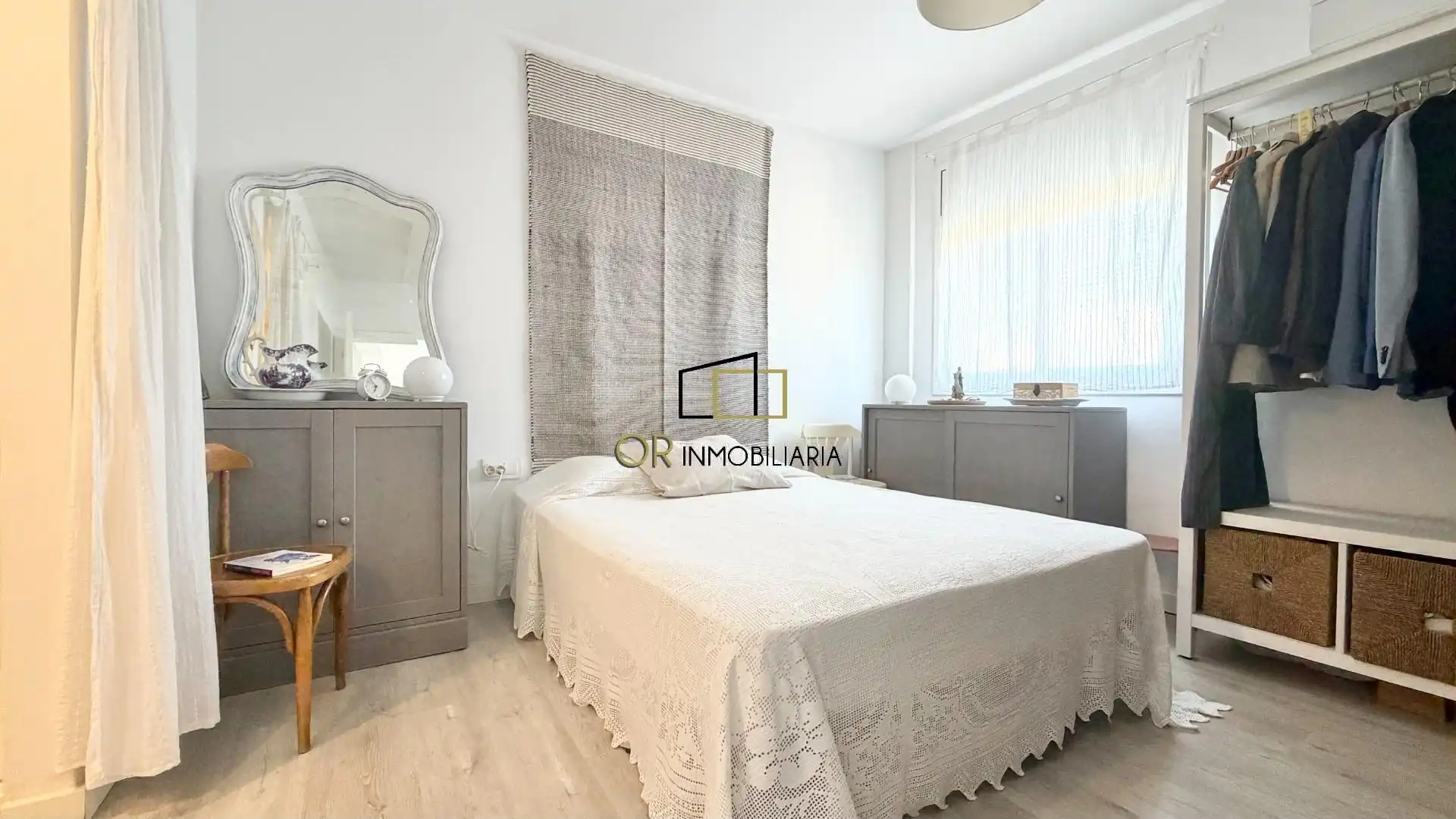 Habitación de Piso en venta en Vilanova i la Geltrú con Calefacción, Parquet y Terraza