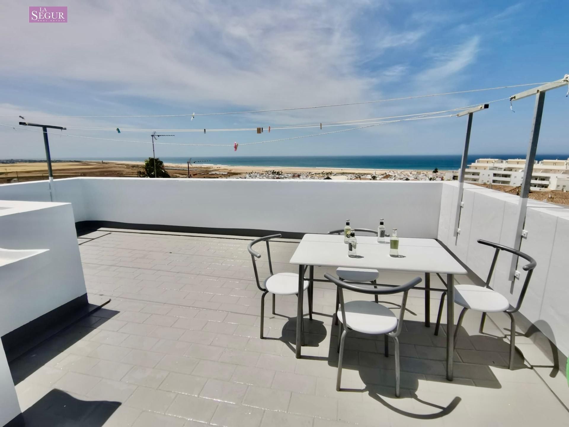 Building for sale in Conil