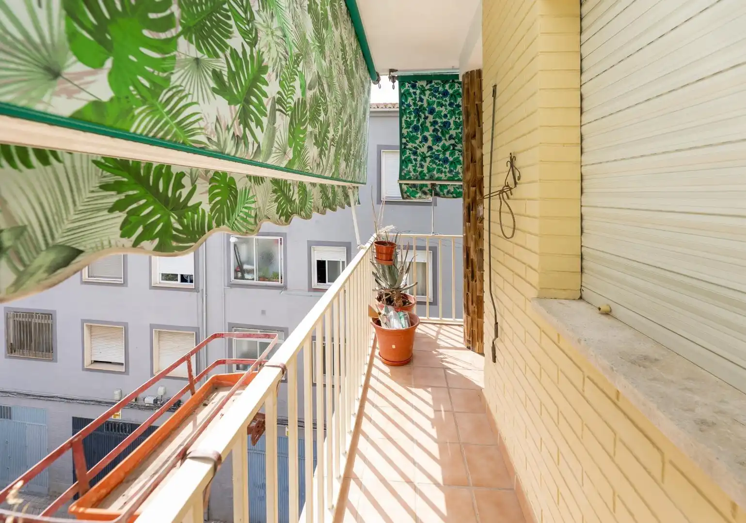 Balcony of Flat for sale in Granada  with Furnished and Balcony