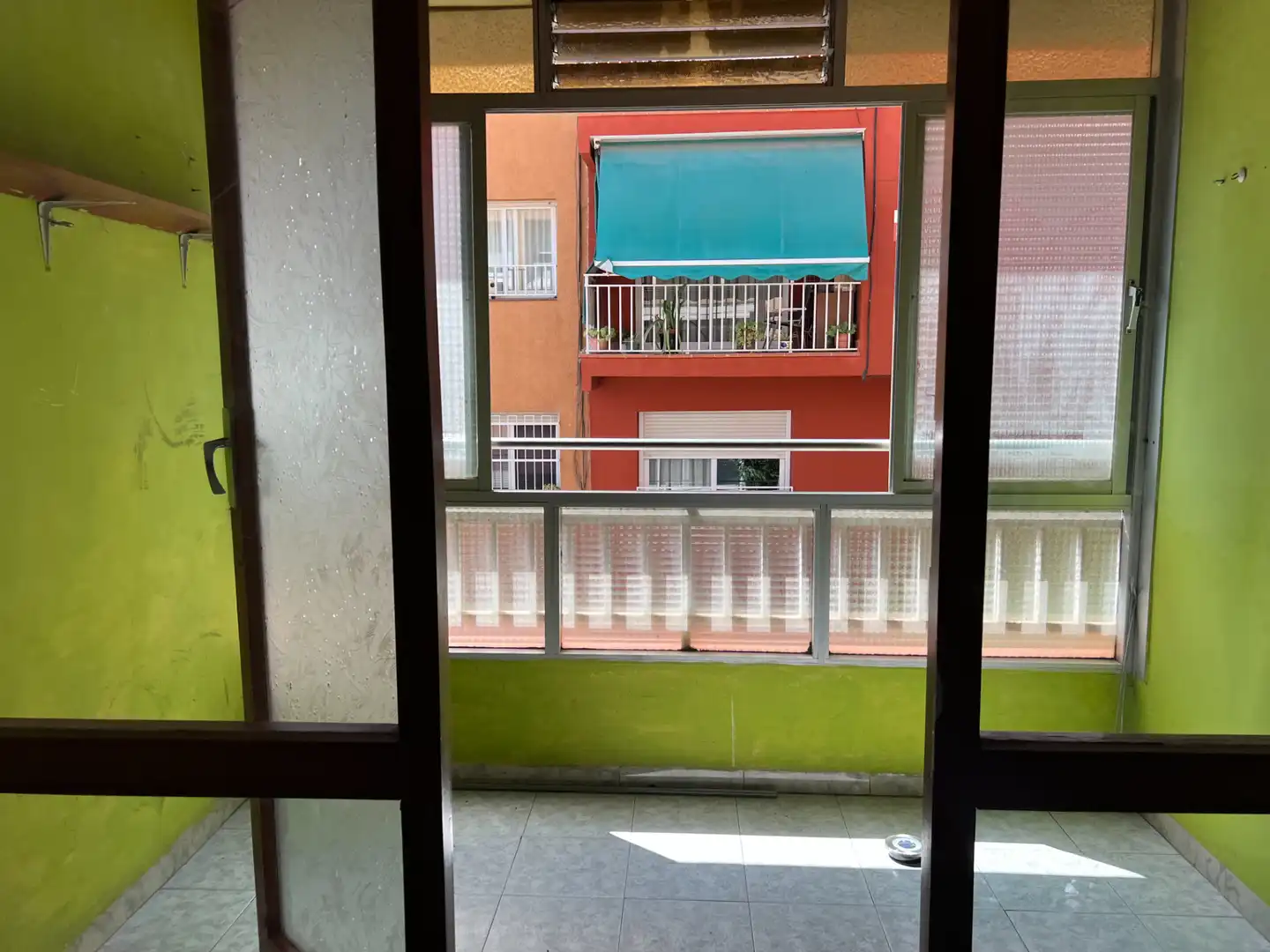 Terraza de Piso en venta en Badalona con Horno, Balcón y Alarma