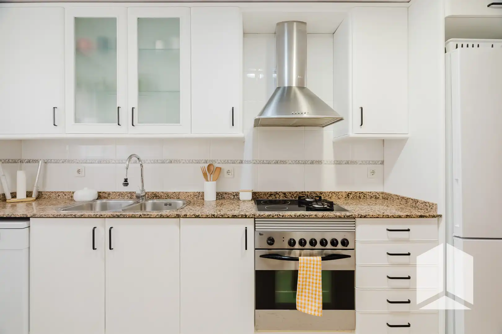 Kitchen of Flat for sale in Castelldefels  with Air Conditioner, Heating and Balcony