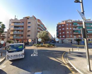 Vista exterior de Pis en venda en Ripollet