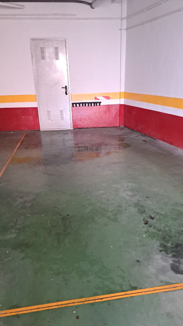 Garaje de alquiler en Asdrúbal - Bahía Blanca