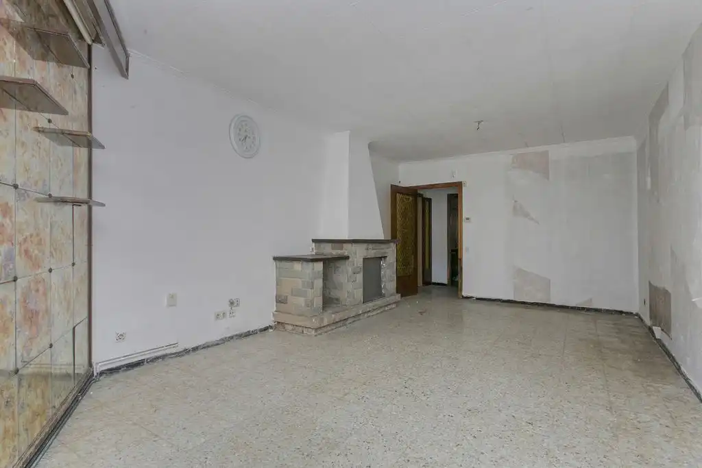 Flat for sale in Sant Vicenç Dels Horts