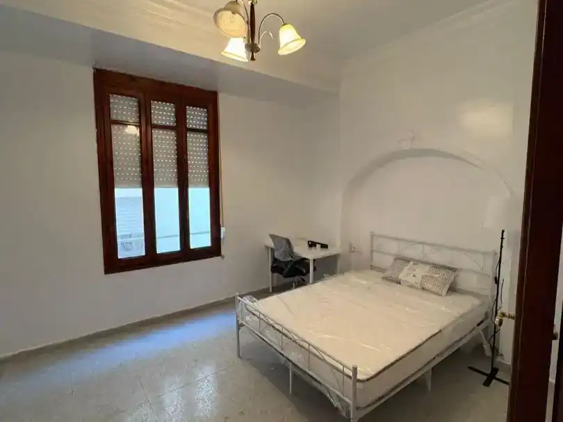 Bedroom of Flat for share in Alzira  with Furnished