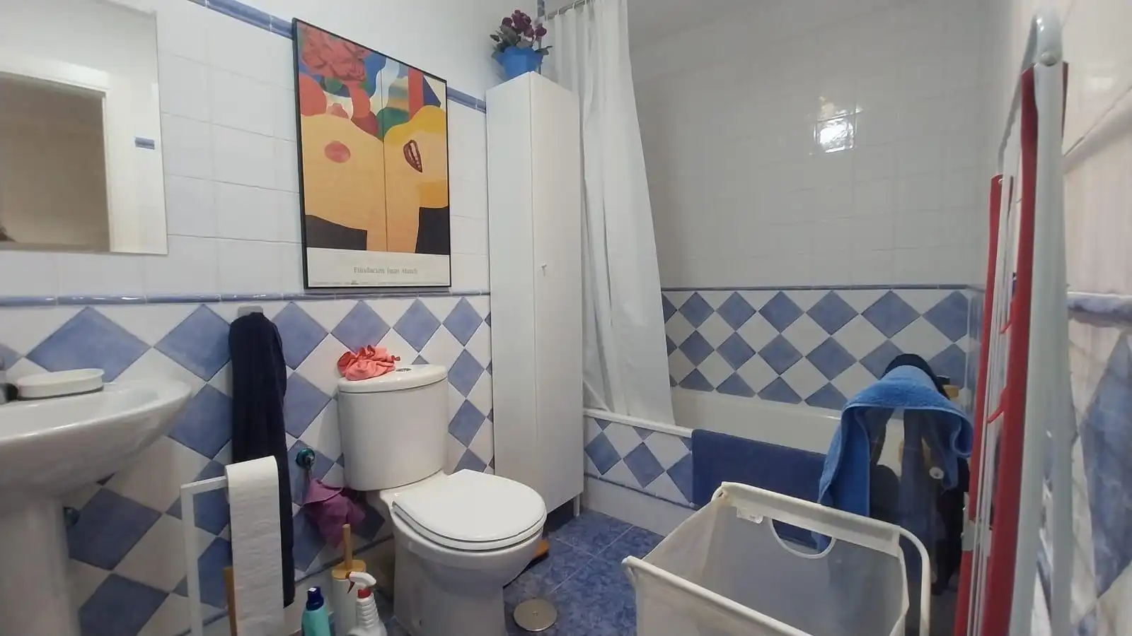 Badezimmer von Wohnung zum Verkauf in Valladolid mit Heizung