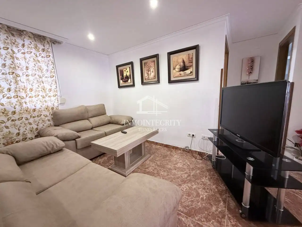 Sala d'estar de Apartament en venda en Oropesa del Mar / Orpesa amb Aire condicionat, Terrassa i Moblat