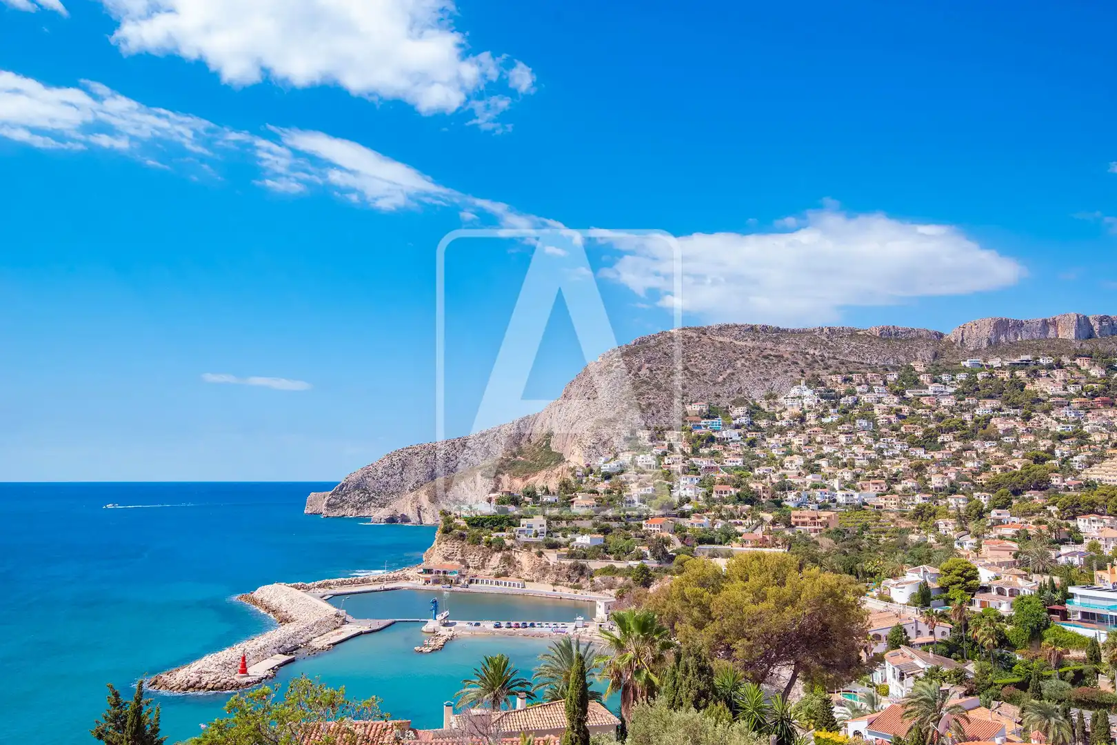 Vista exterior de Casa o xalet en venda en Calpe / Calp amb Aire condicionat, Jardí privat i Terrassa